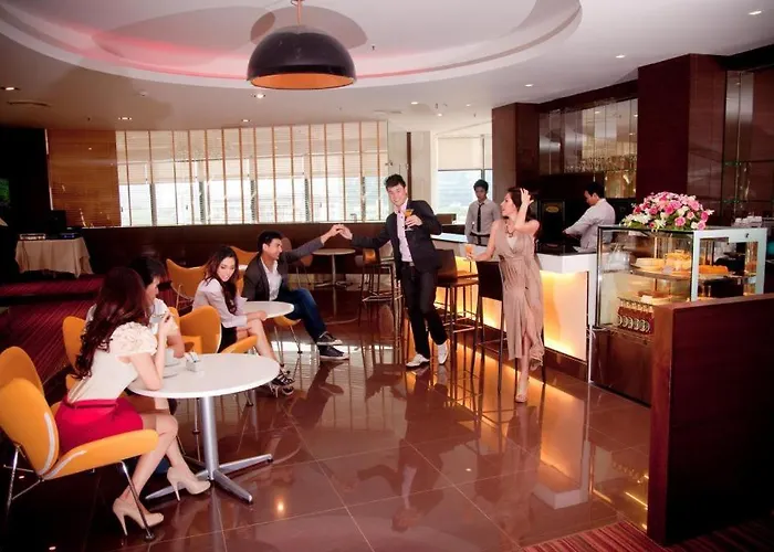Iyarin@tuk Chang Ratchayothin Hotel