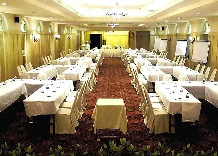 Hotel Iyarin@tuk Chang Ratchayothin