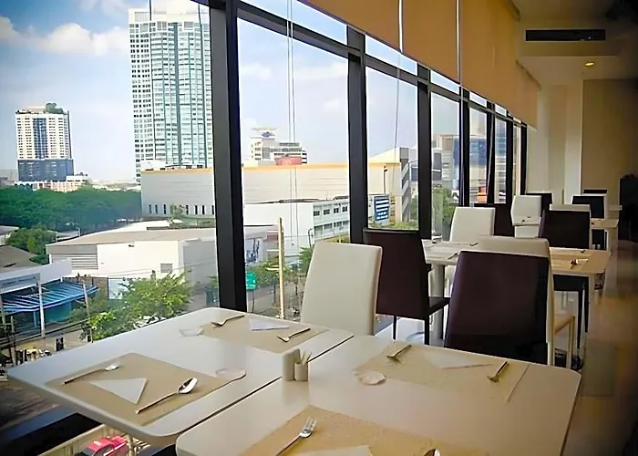 Hotel Iyarin@tuk Chang Ratchayothin 3*